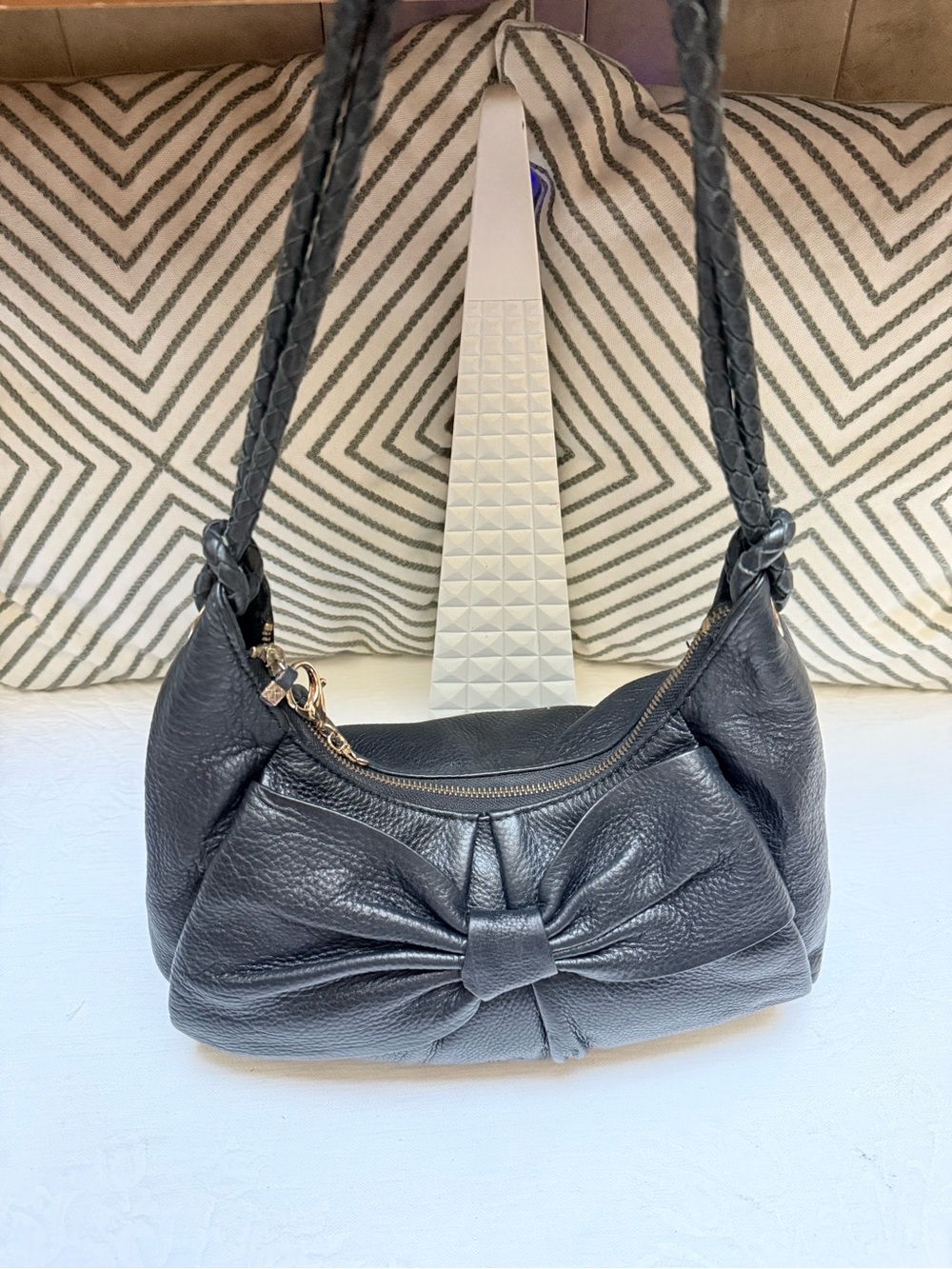 Elliott Lucca Black Leather Bow-Accent Shoulder Satchel - Picture 2 of 12
